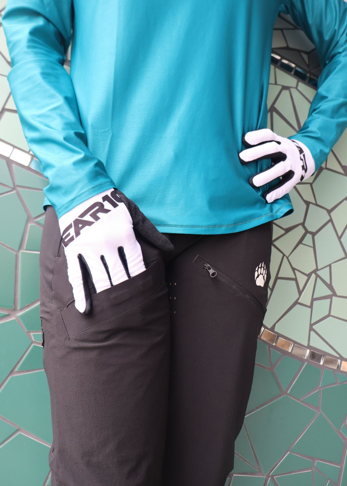 BEAR10 MTB Gloves - White